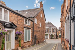 Photo 10- click for photo gallery